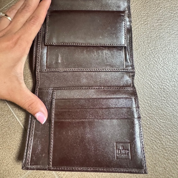 AUTHENTIC FENTI WALLET! - Picture 1 of 16
